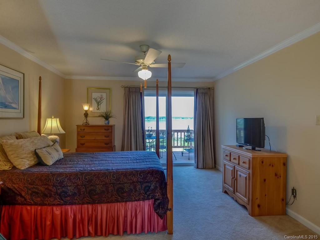 Sailors Lair - Residential