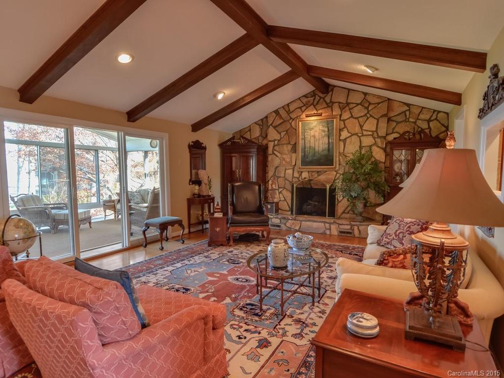 Sailors Lair - Residential