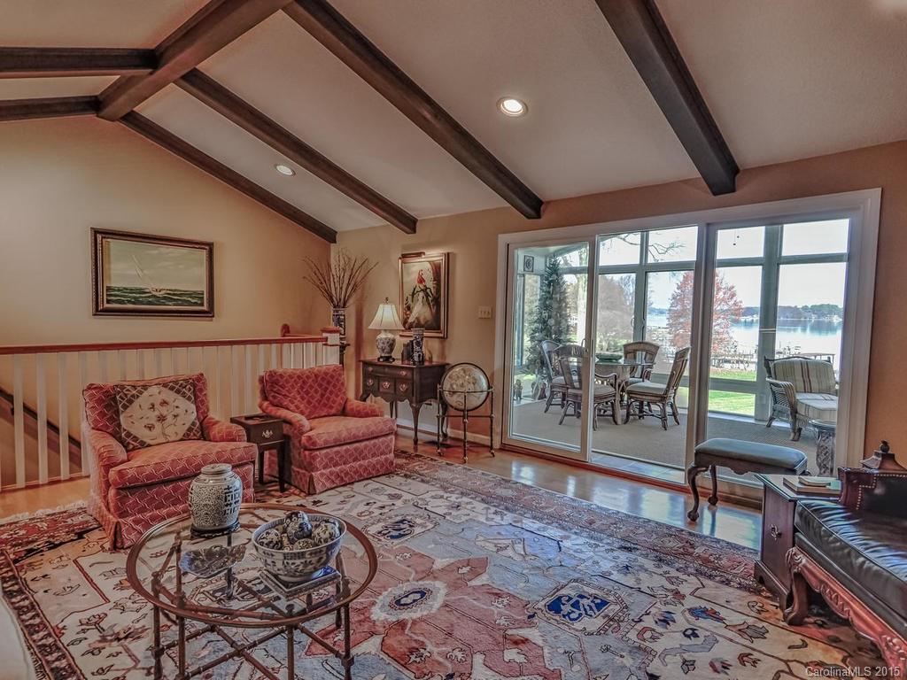 Sailors Lair - Residential