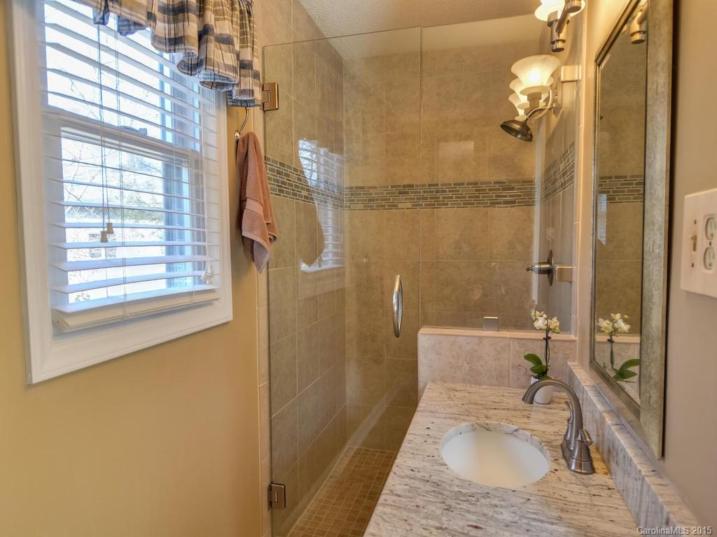 Sailors Lair - Residential