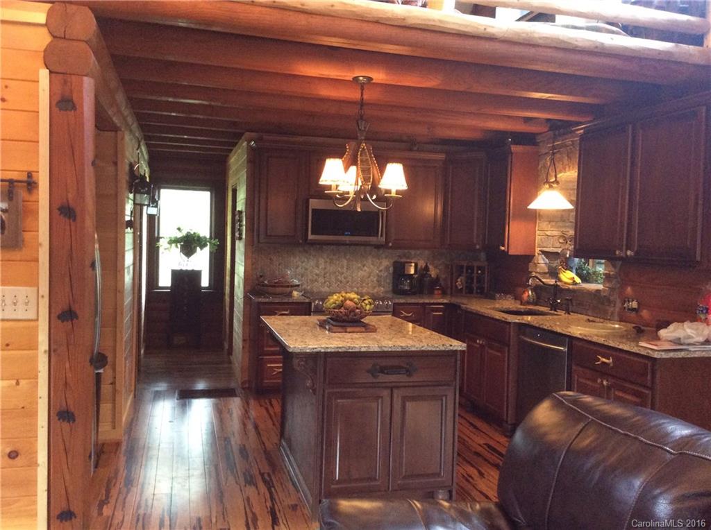Paradise Point - Residential Lease