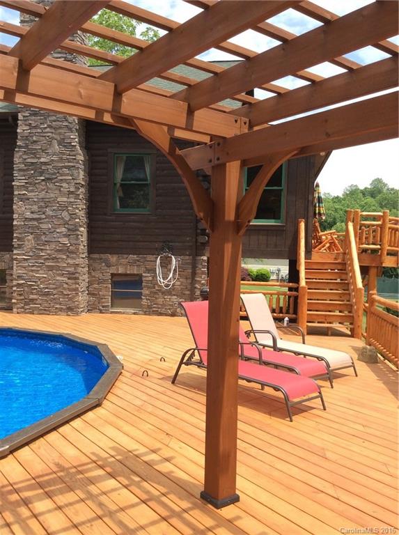Paradise Point - Residential Lease