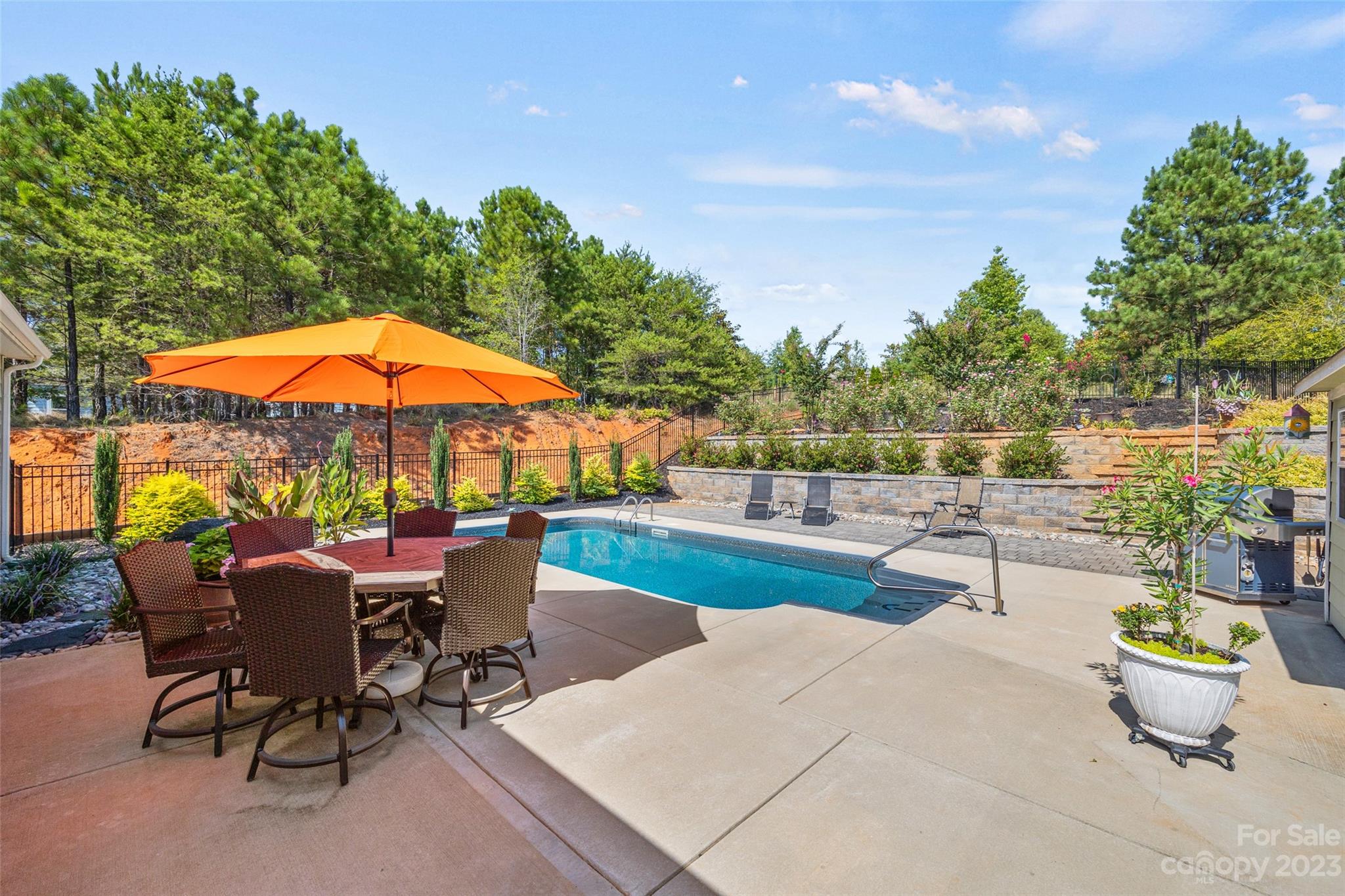 Edgewater - Residential