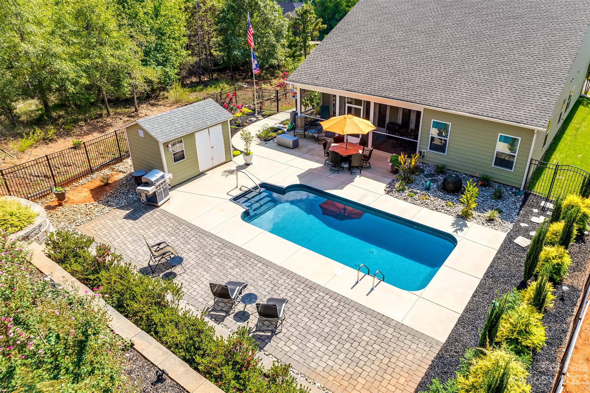 Edgewater - Residential