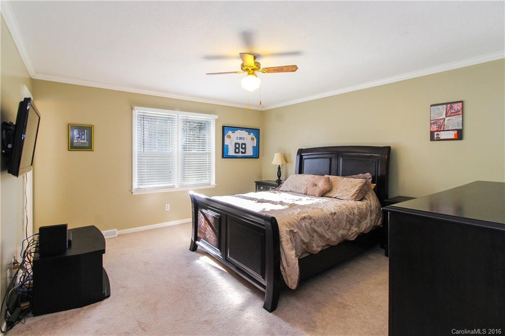 Hickory Hills - Residential