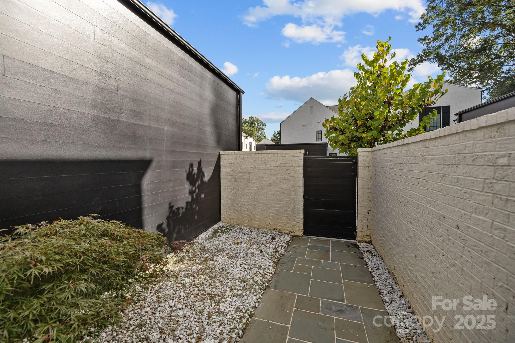 9004 Tynecastle Commons Court