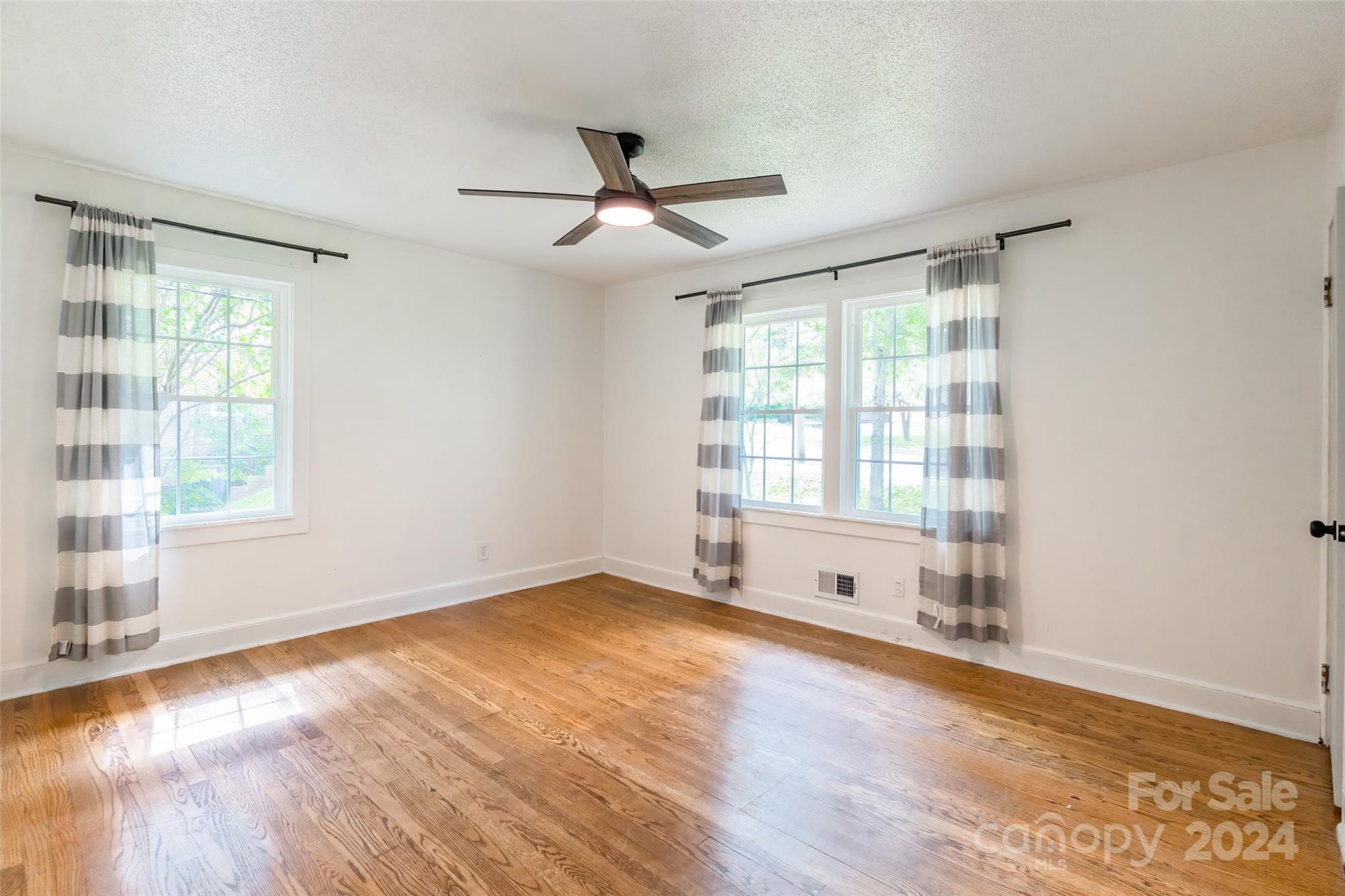 Colonial Heights - Residential