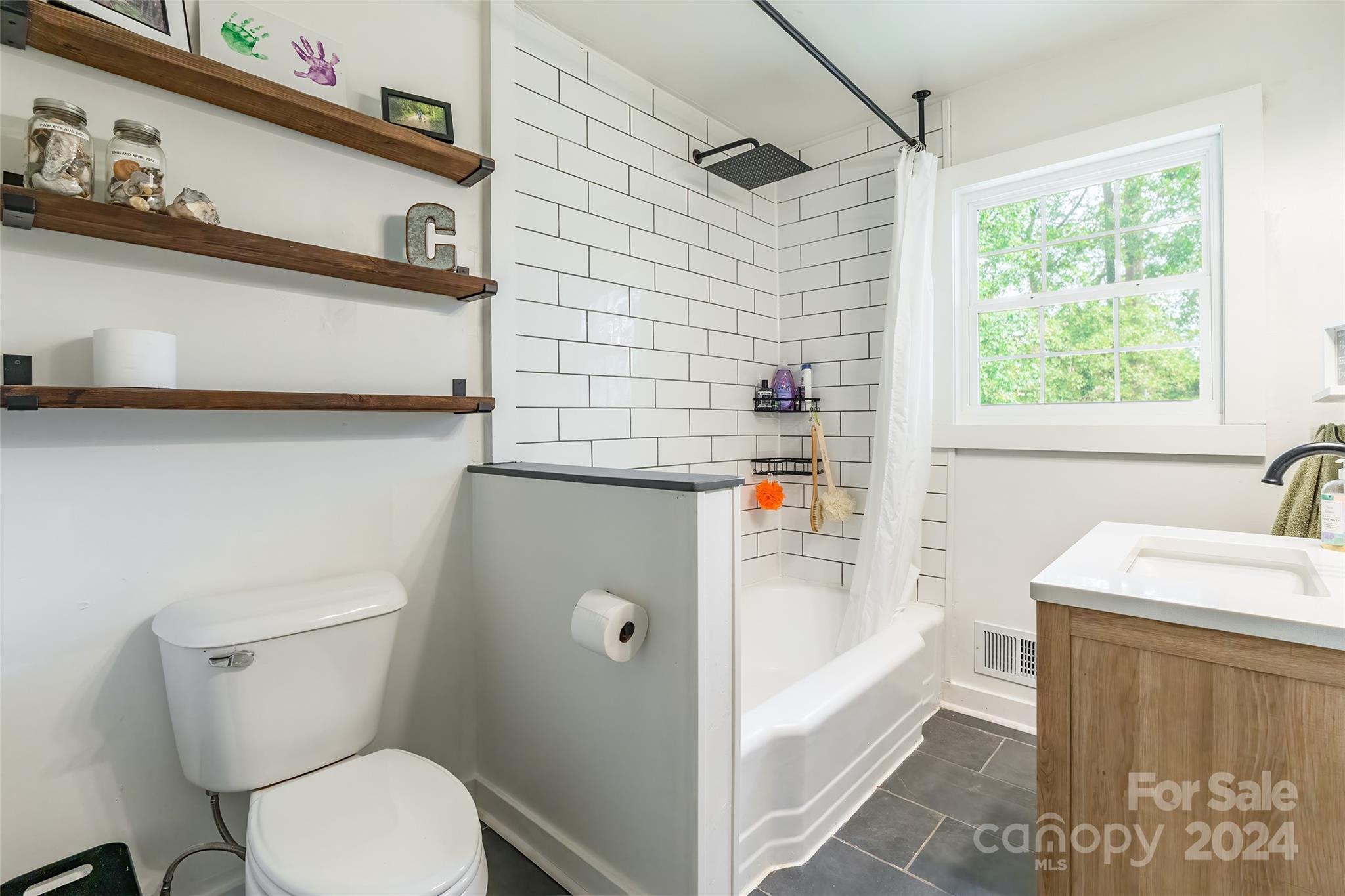 Colonial Heights - Residential