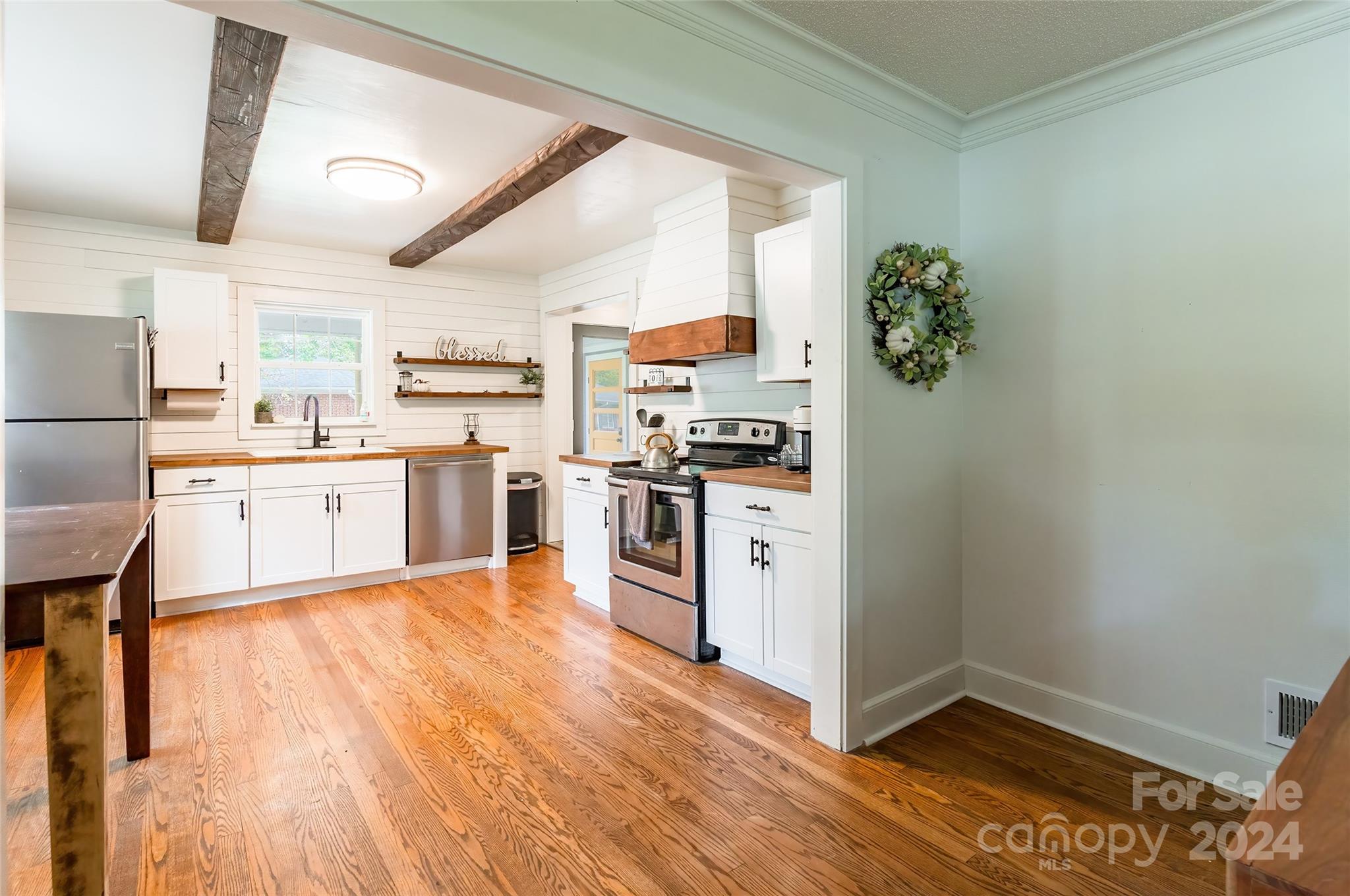 Colonial Heights - Residential