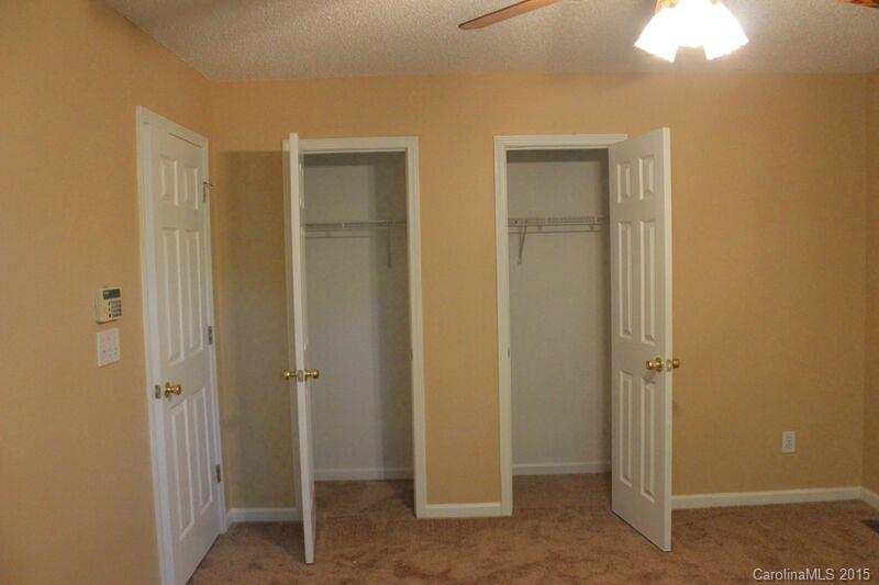 Hubbard Woods - Residential Lease