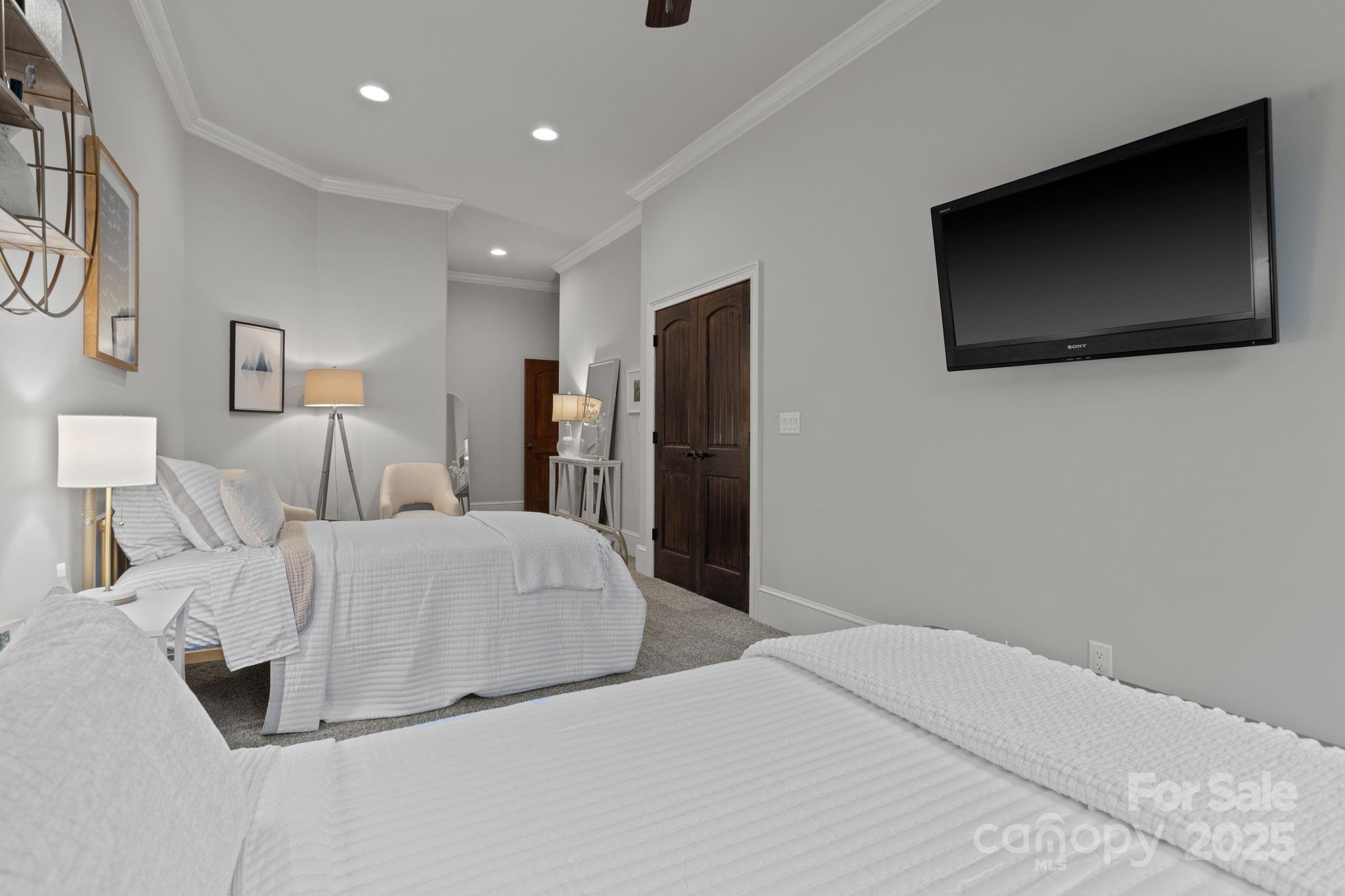 Champion Hills - Residential