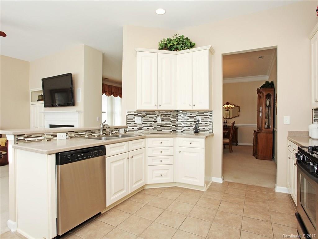 Four Seasons At Gold Hill - Residential