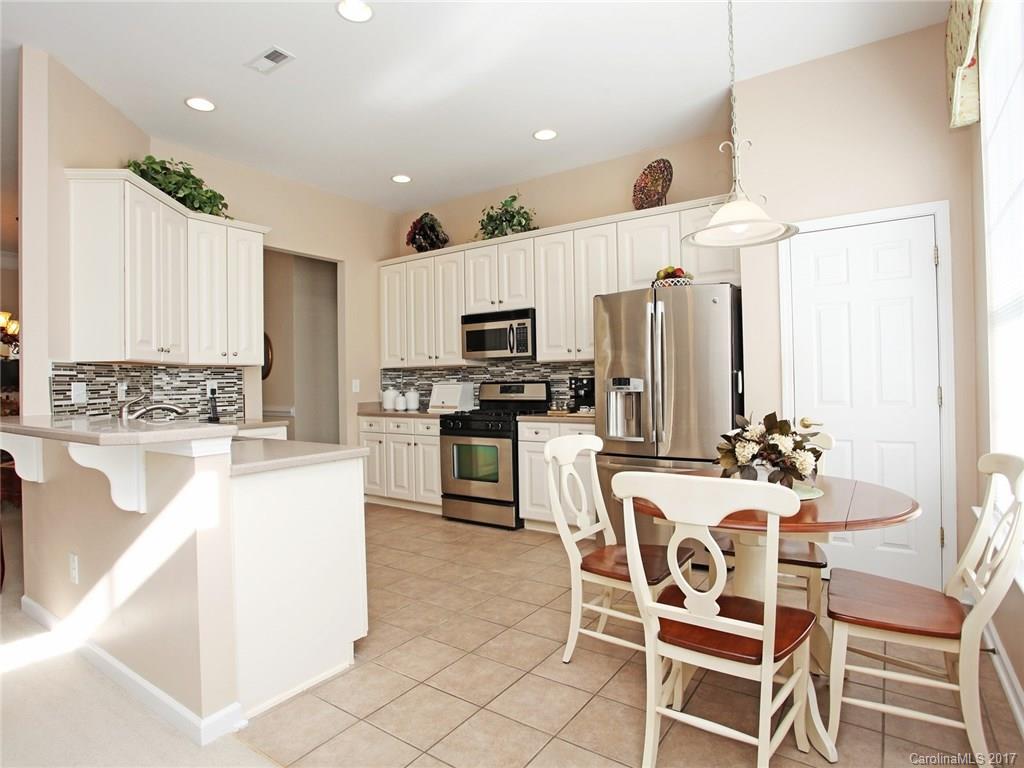 Four Seasons At Gold Hill - Residential