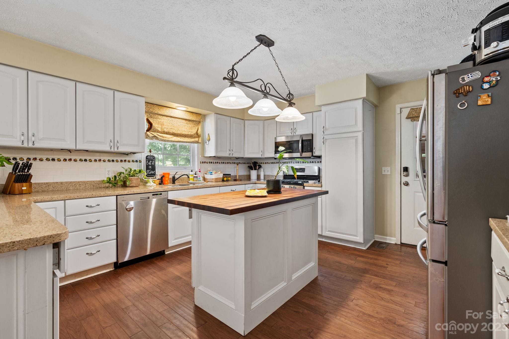 Echo Valley Estates - Residential