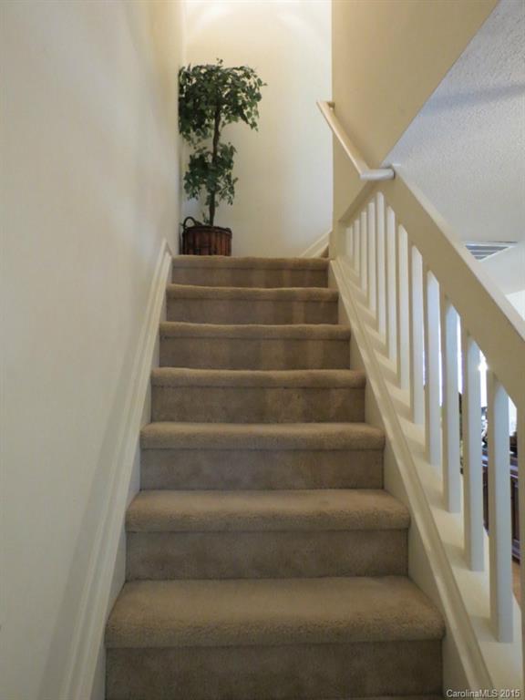 Elizabeth Townes - Residential