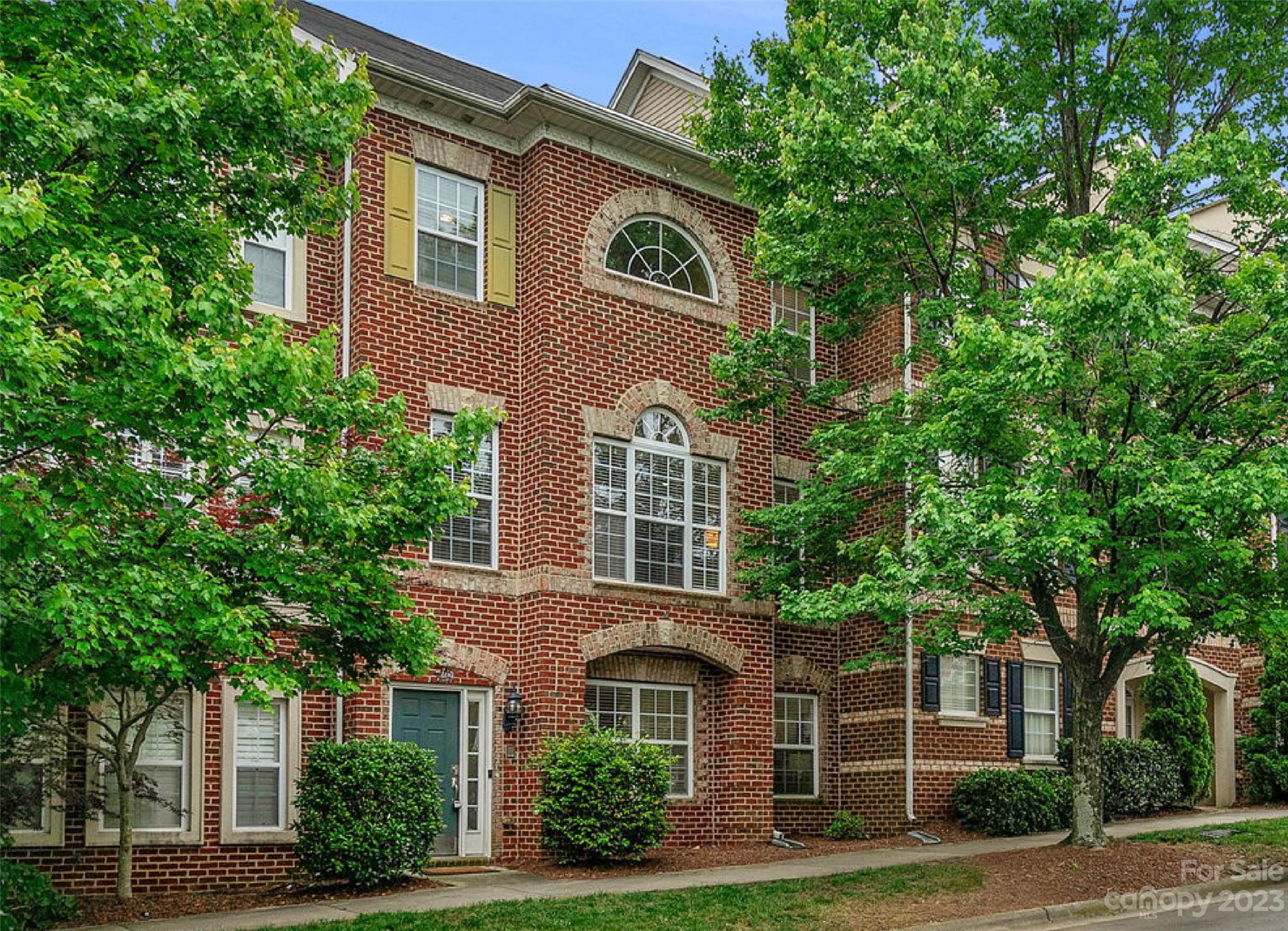 Photo 1 of 28 — 9409 Kings Parade Boulevard, Charlotte, NC 28273