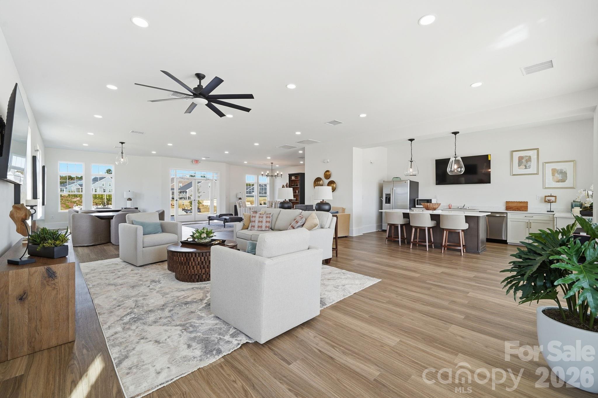 The Retreat at Laurelbrook - Residential