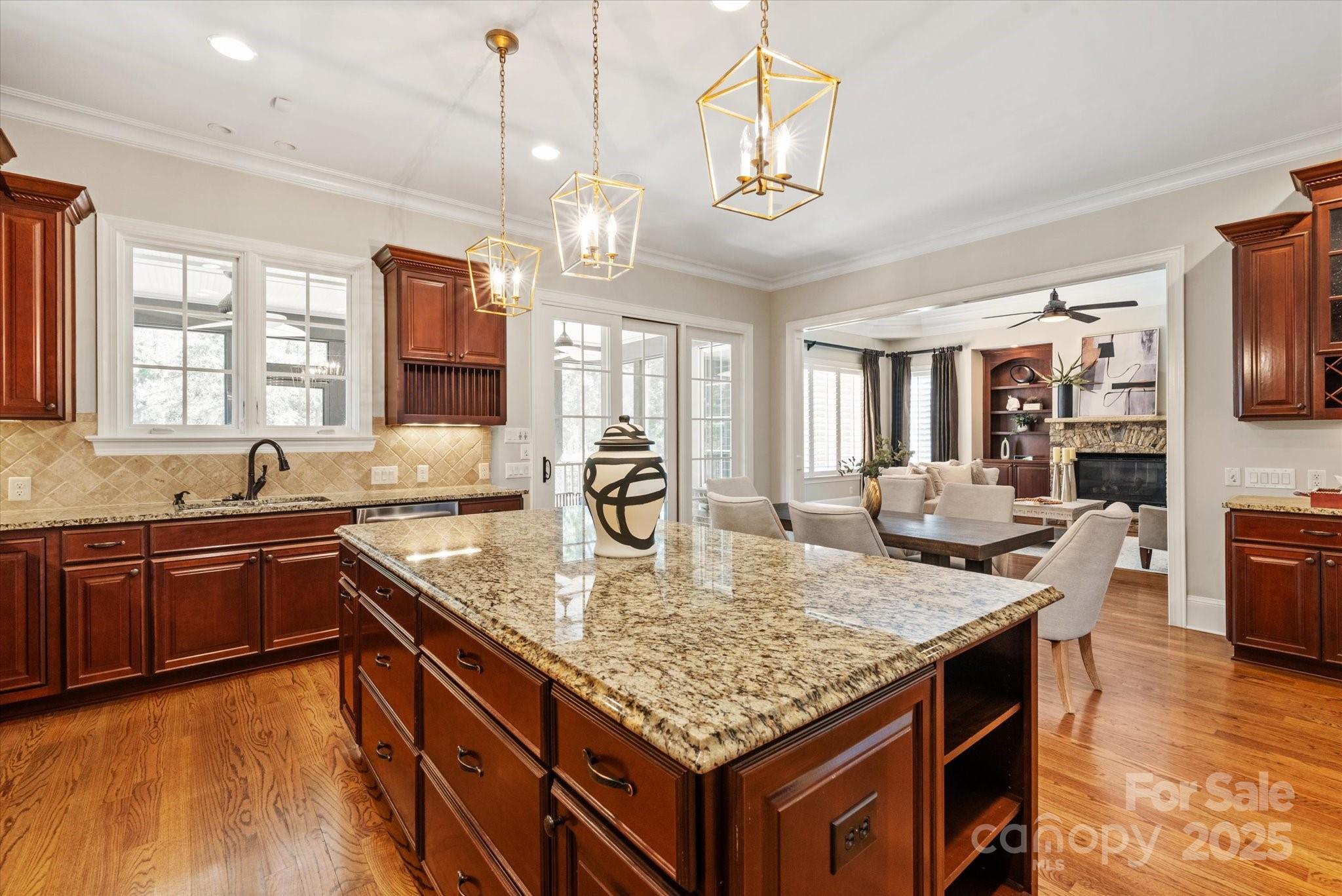 Longview - Residential