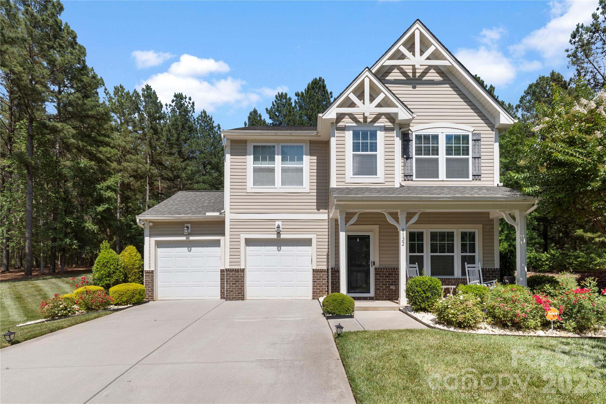 8122 Mossy Rock Road
