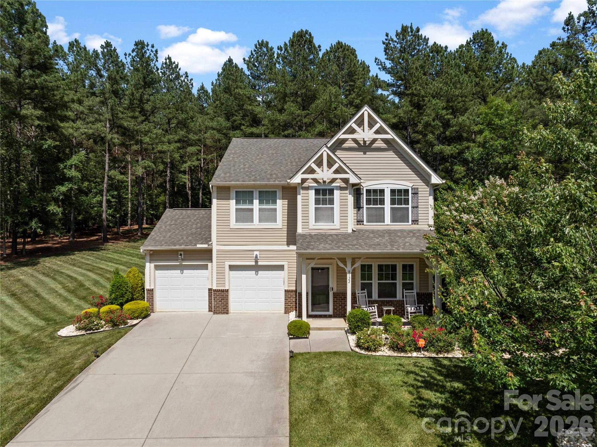 8122 Mossy Rock Road