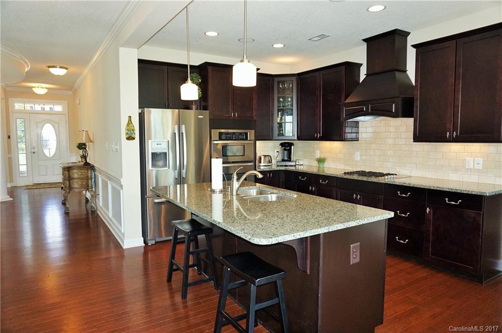 Mountain Laurel - Residential