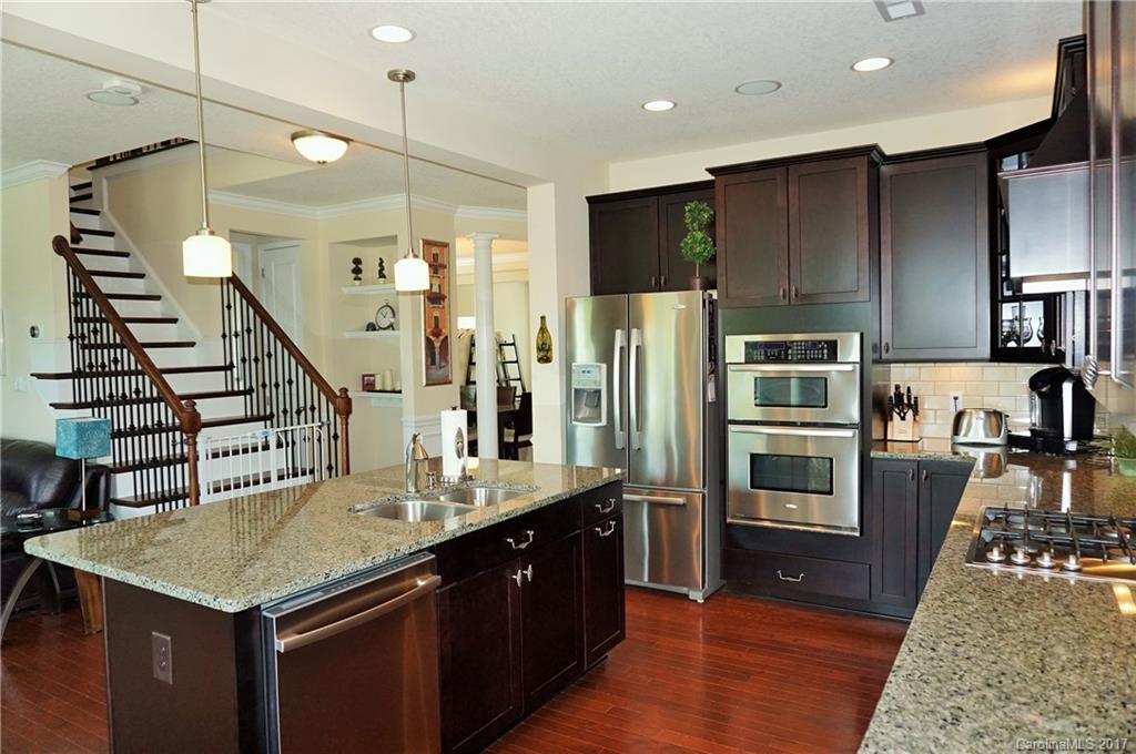 Mountain Laurel - Residential