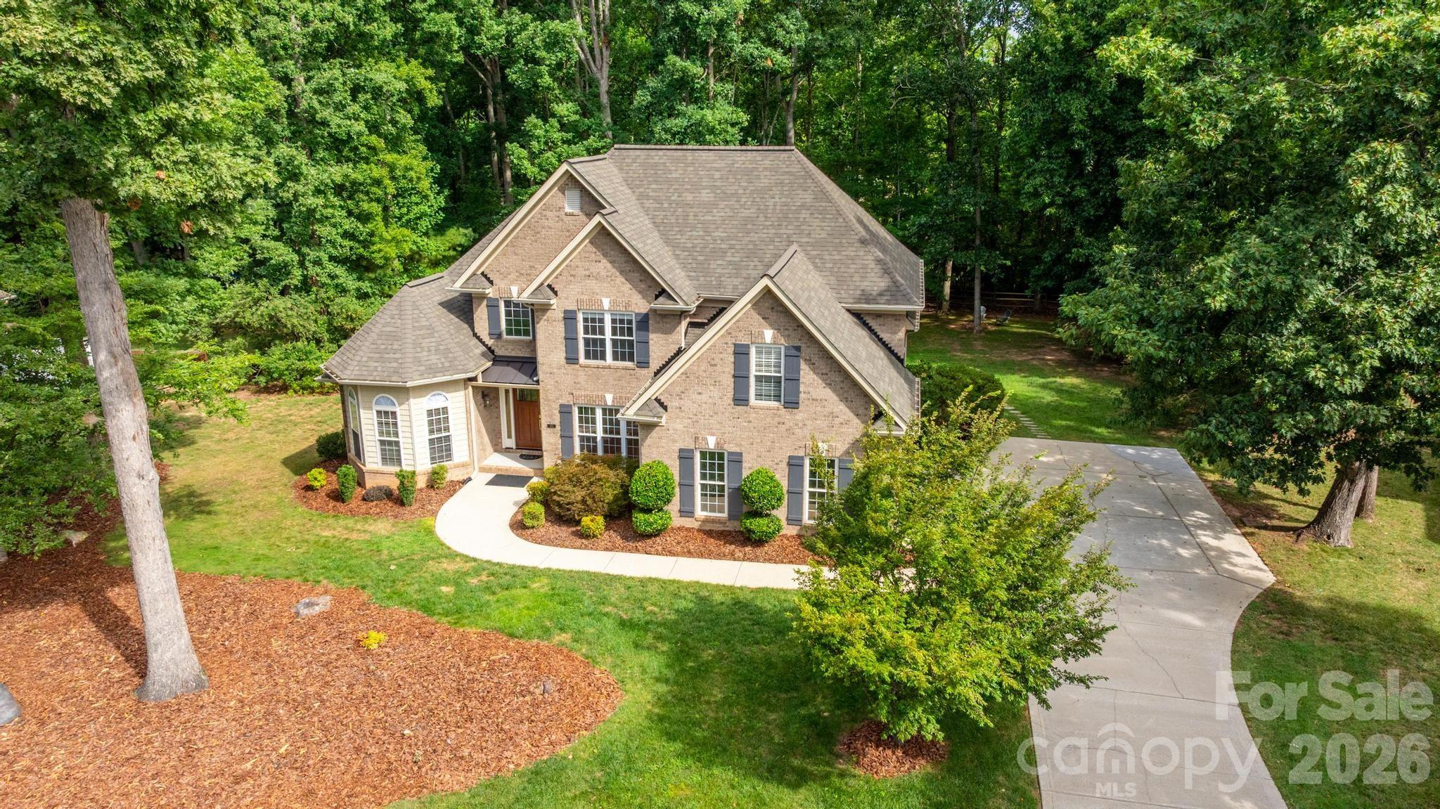 122 English Ivy Lane