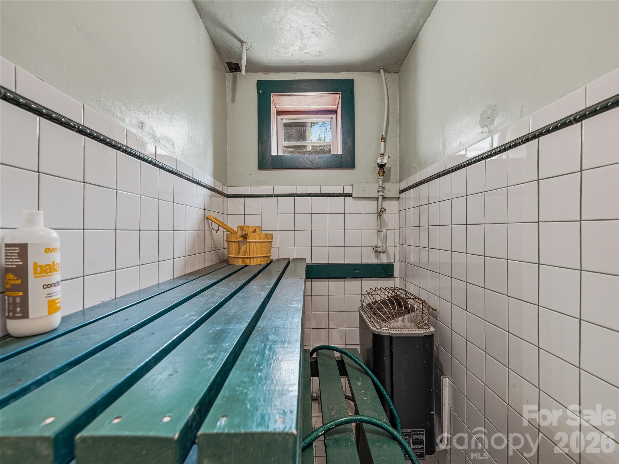 Le Perrion At Hamburg Mt - Residential