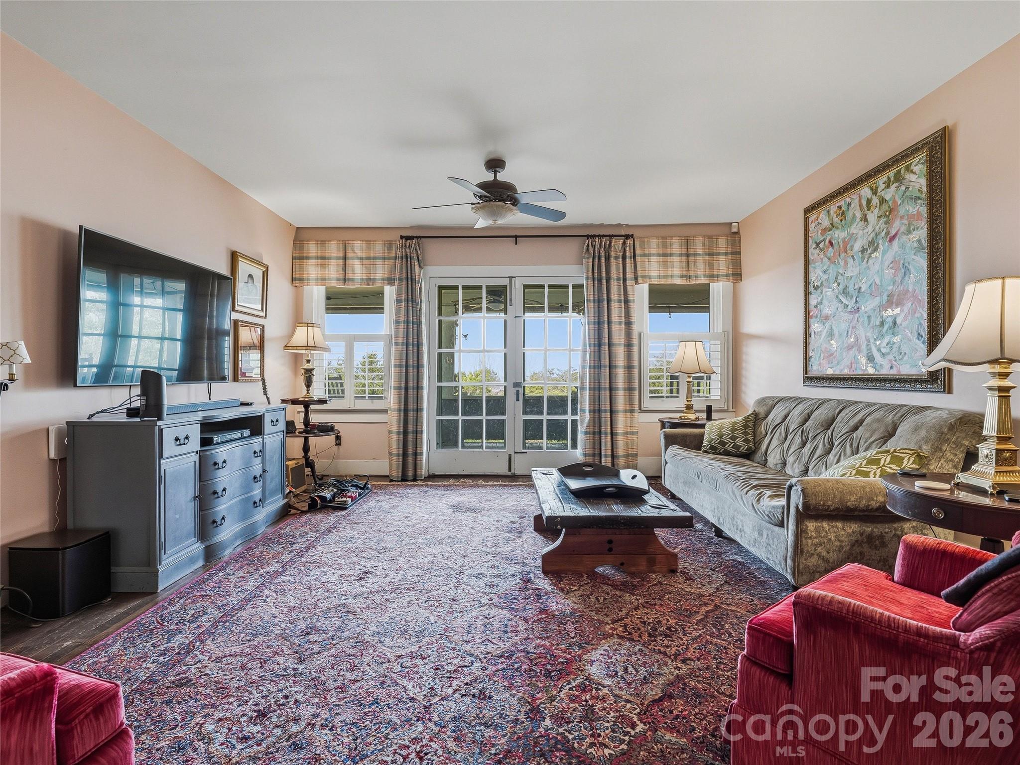 Le Perrion At Hamburg Mt - Residential