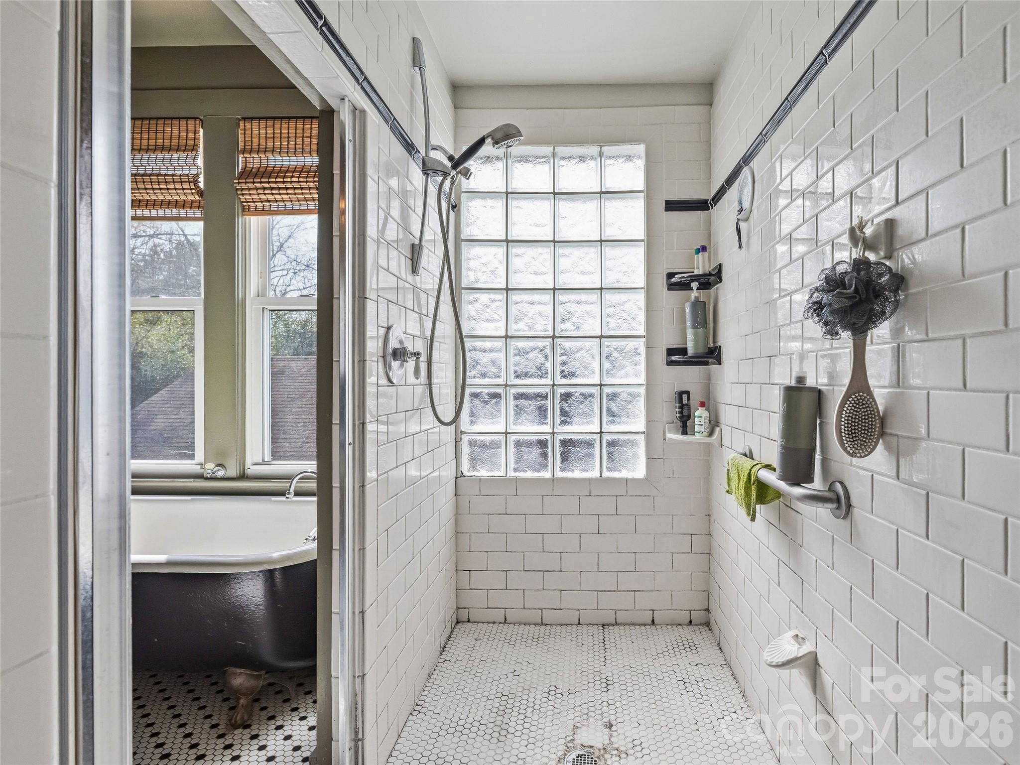 Le Perrion At Hamburg Mt - Residential