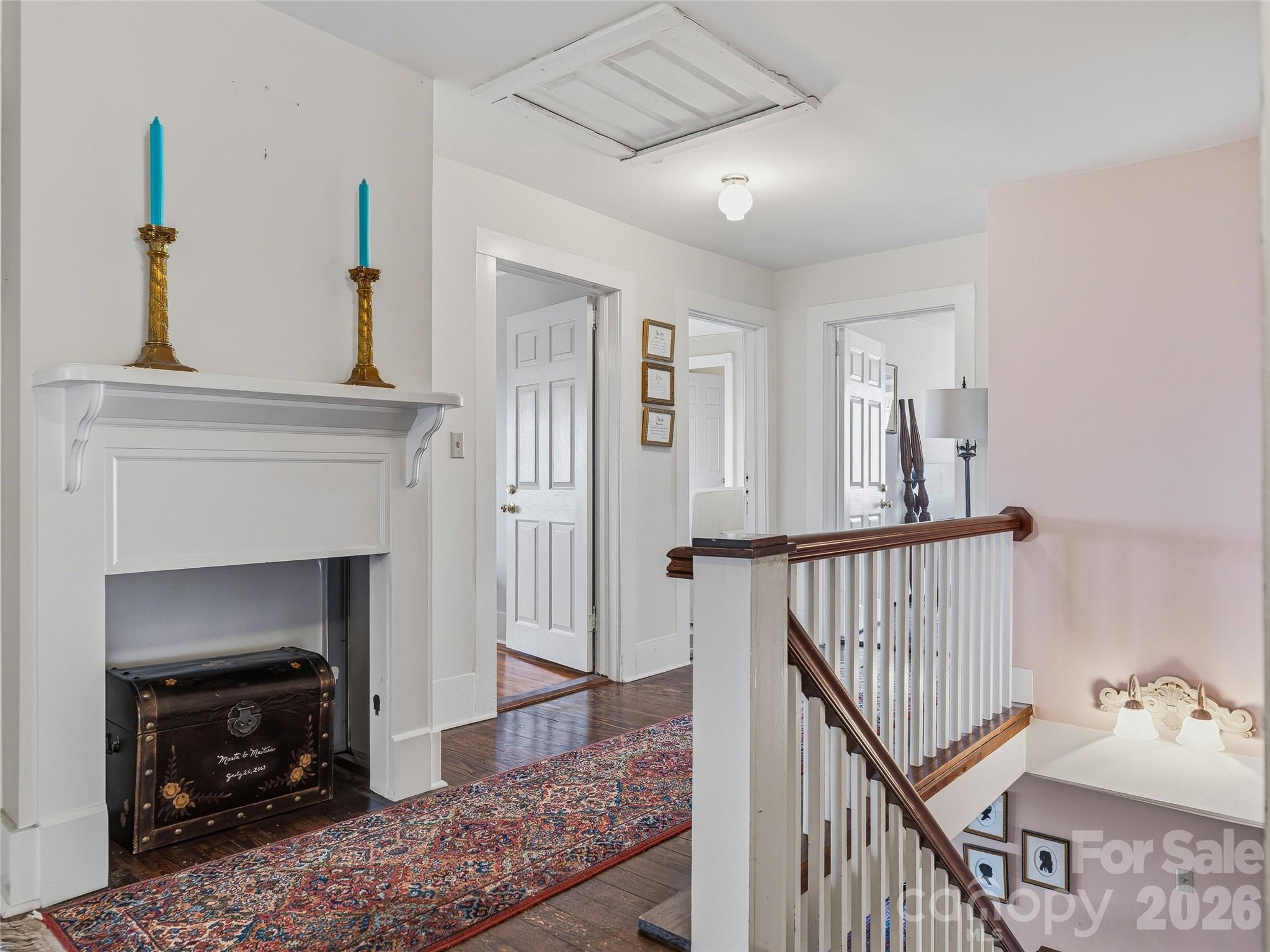 Le Perrion At Hamburg Mt - Residential