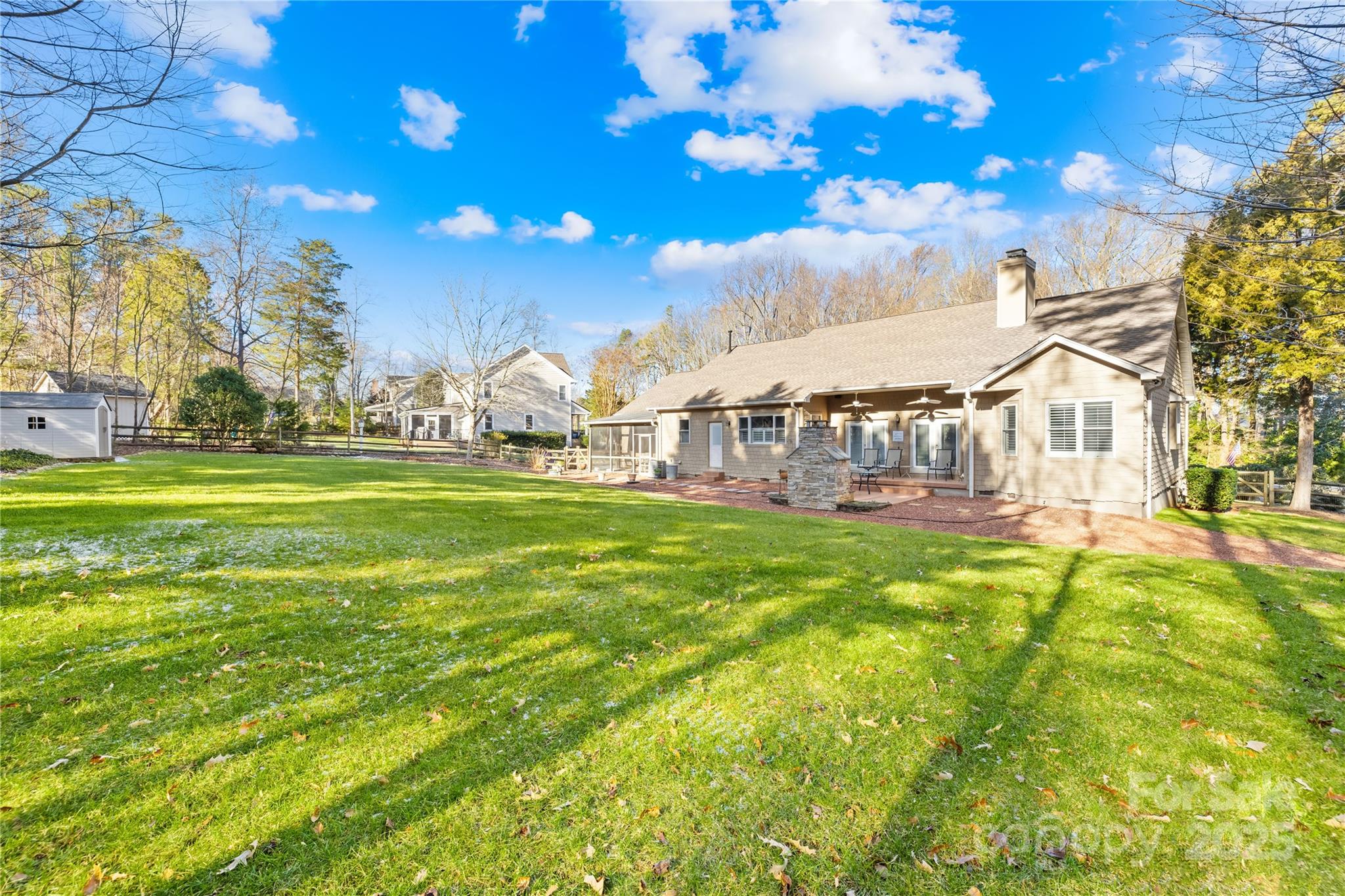 13924 Island Drive