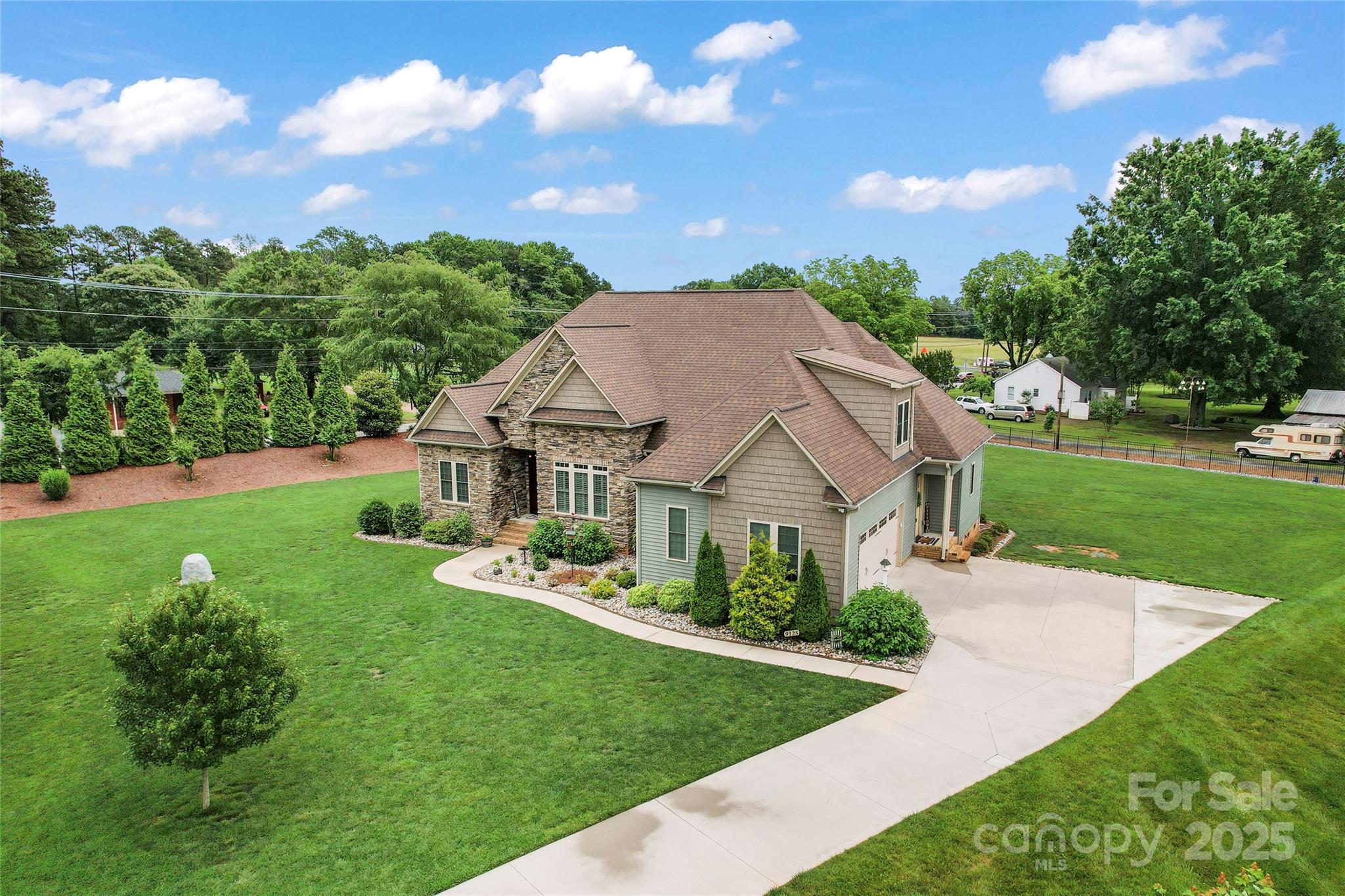 9125 Dylan Ridge Court