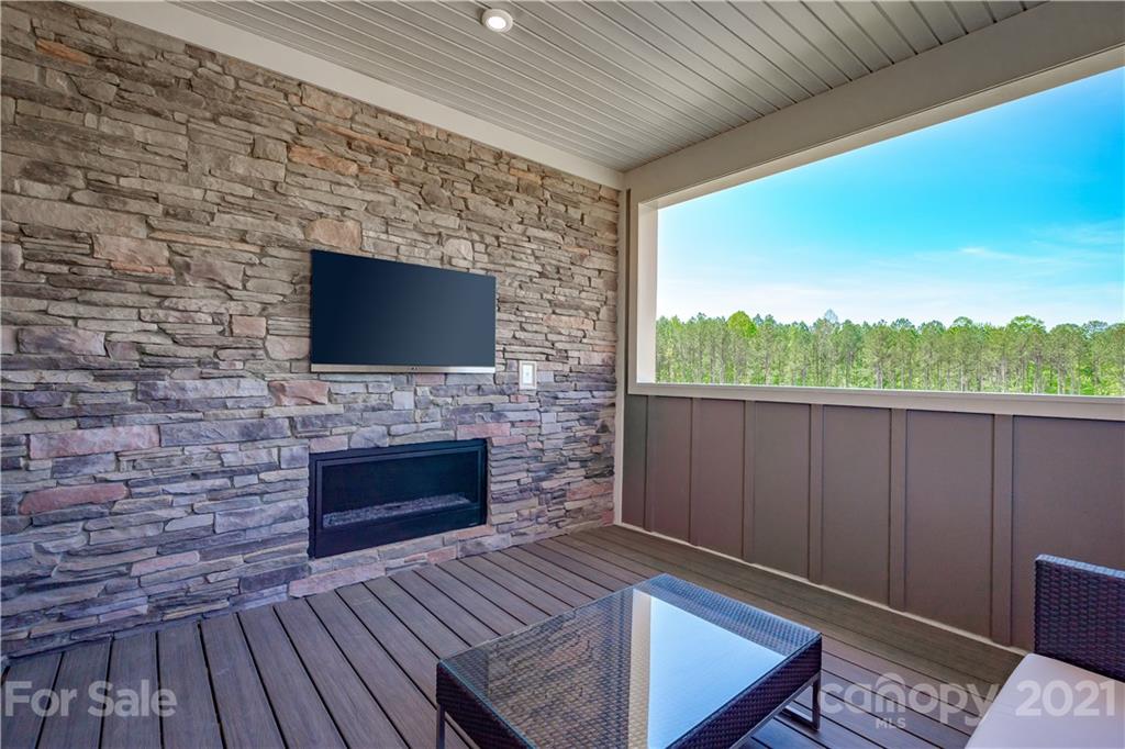 Trinity Townes - Residential