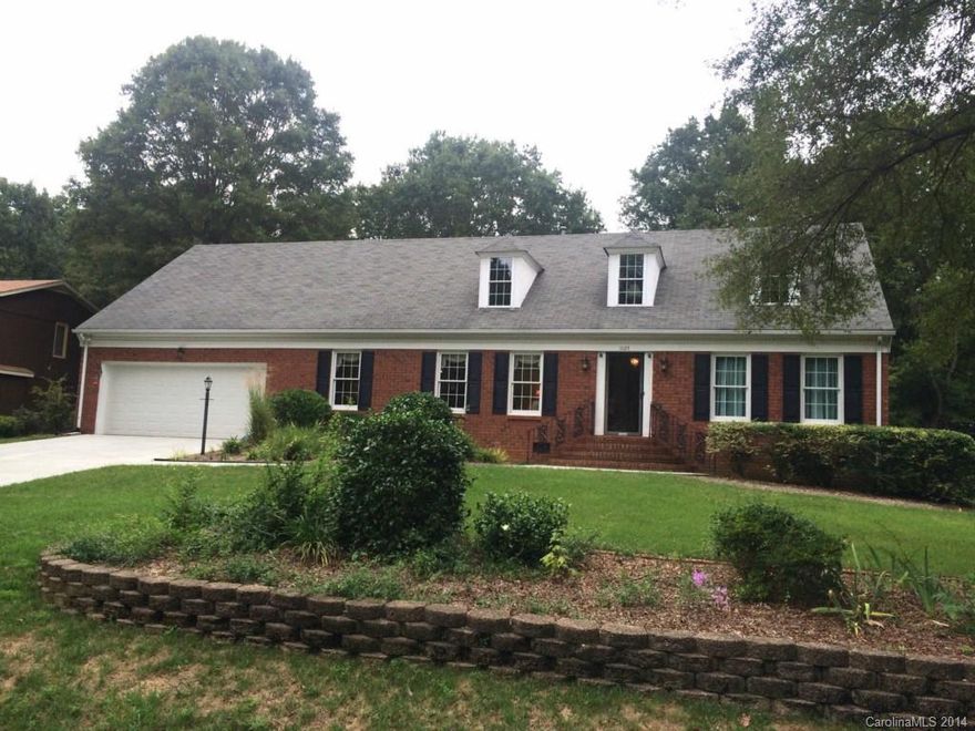 Absolutely sensational 1.5-story brick Cape Cod with more than 3,000 sqft! One of the largest houses in Autumnwood! Homeowner is a licensed home inspector; this house has been well-maintained, pre-inspected, & all repairs completed. Recently painted inside. Large open kitchen w/breakfast nook. 2003 addition is currently an office but could be bonus/media/play/bedroom. Bright open finished sunroom w/tile & skylight. Tons of storage space. A rare gem!