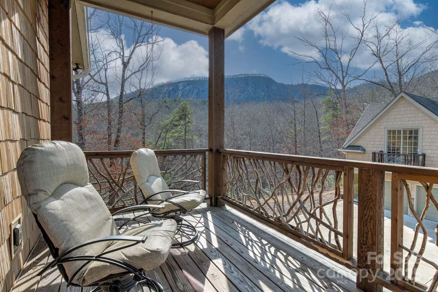 376 Grandview Drive