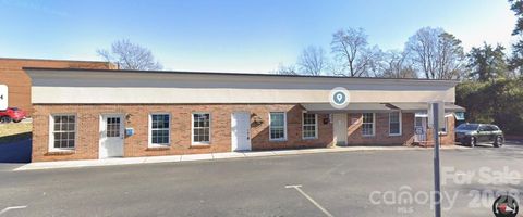 2915 Robin Road D Charlotte NC 28211