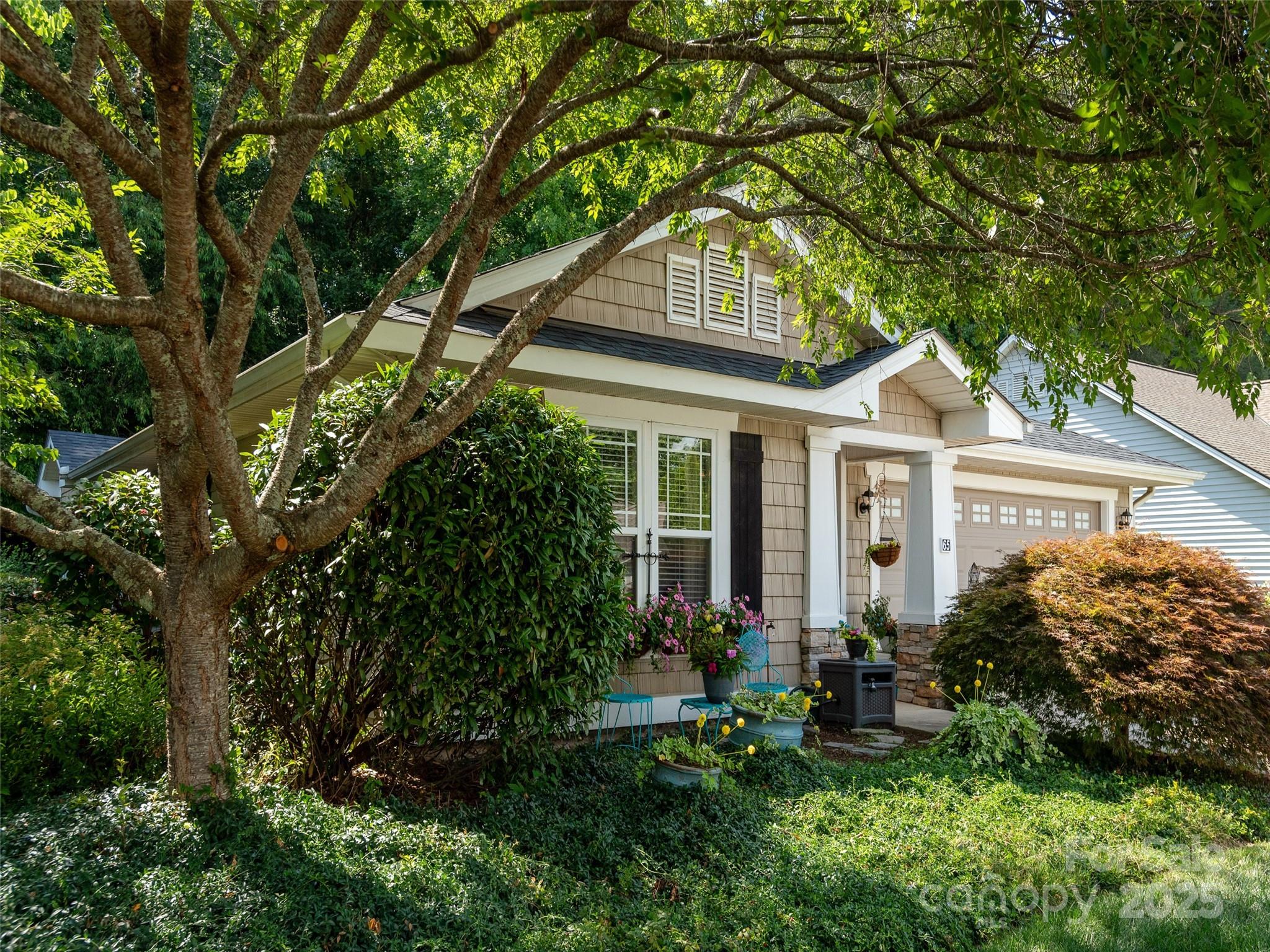 65 Sunview Circle