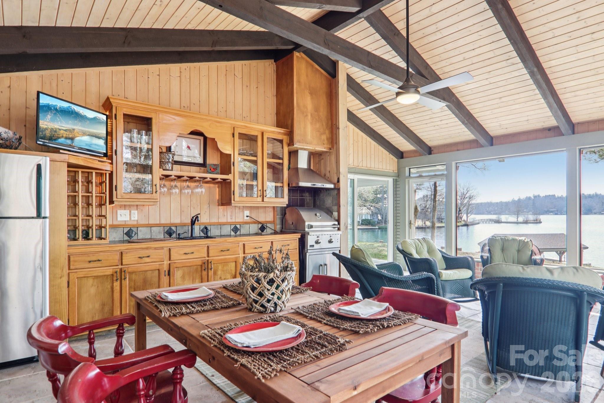 Lake Toxaway Estates - Residential