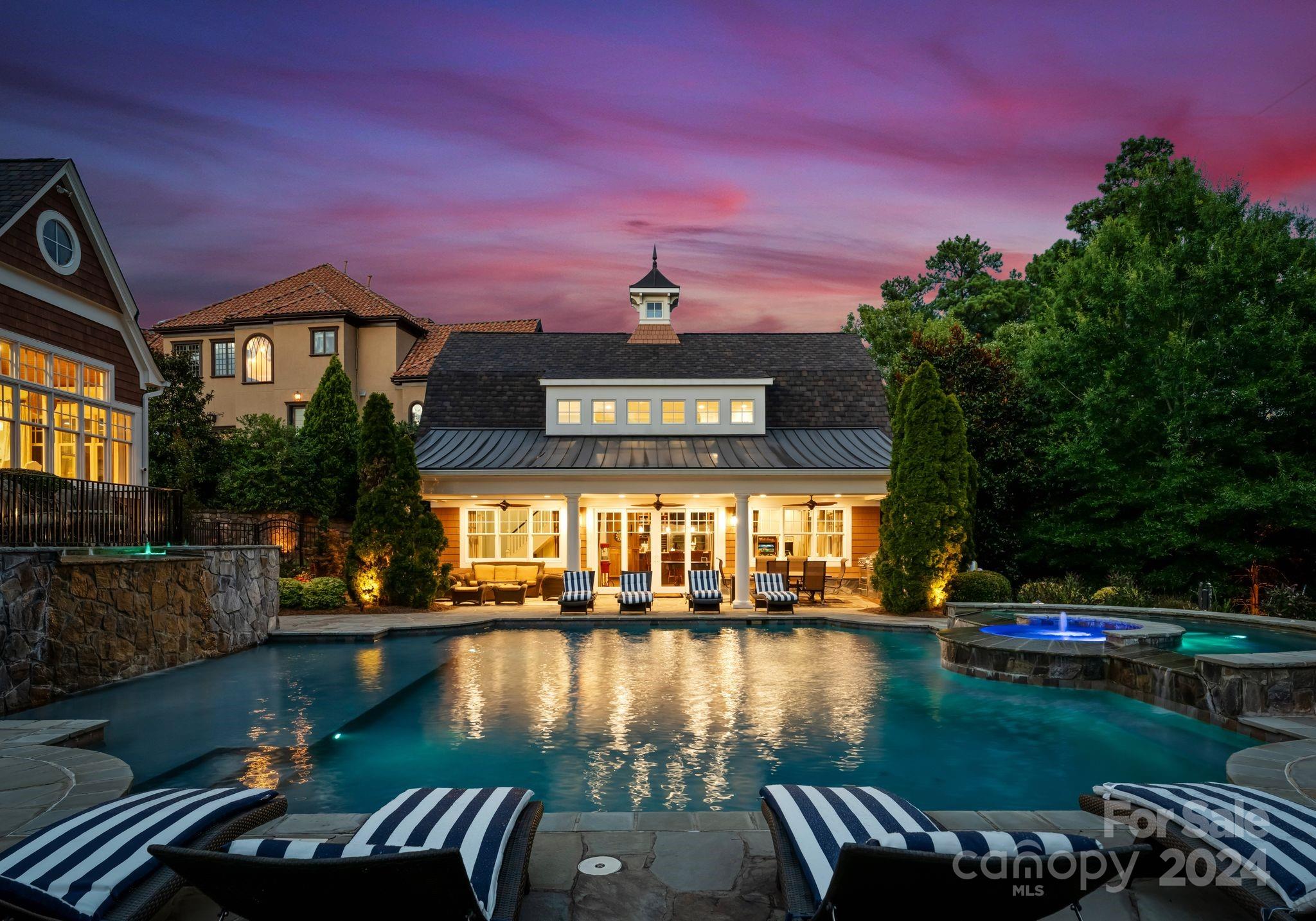 The Palisades - Residential