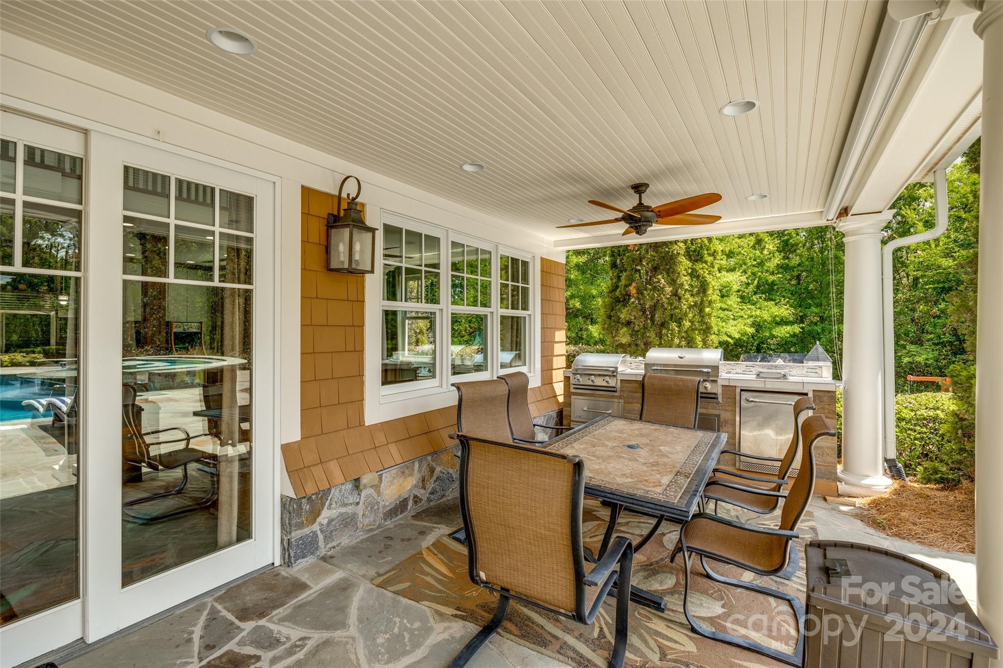 The Palisades - Residential