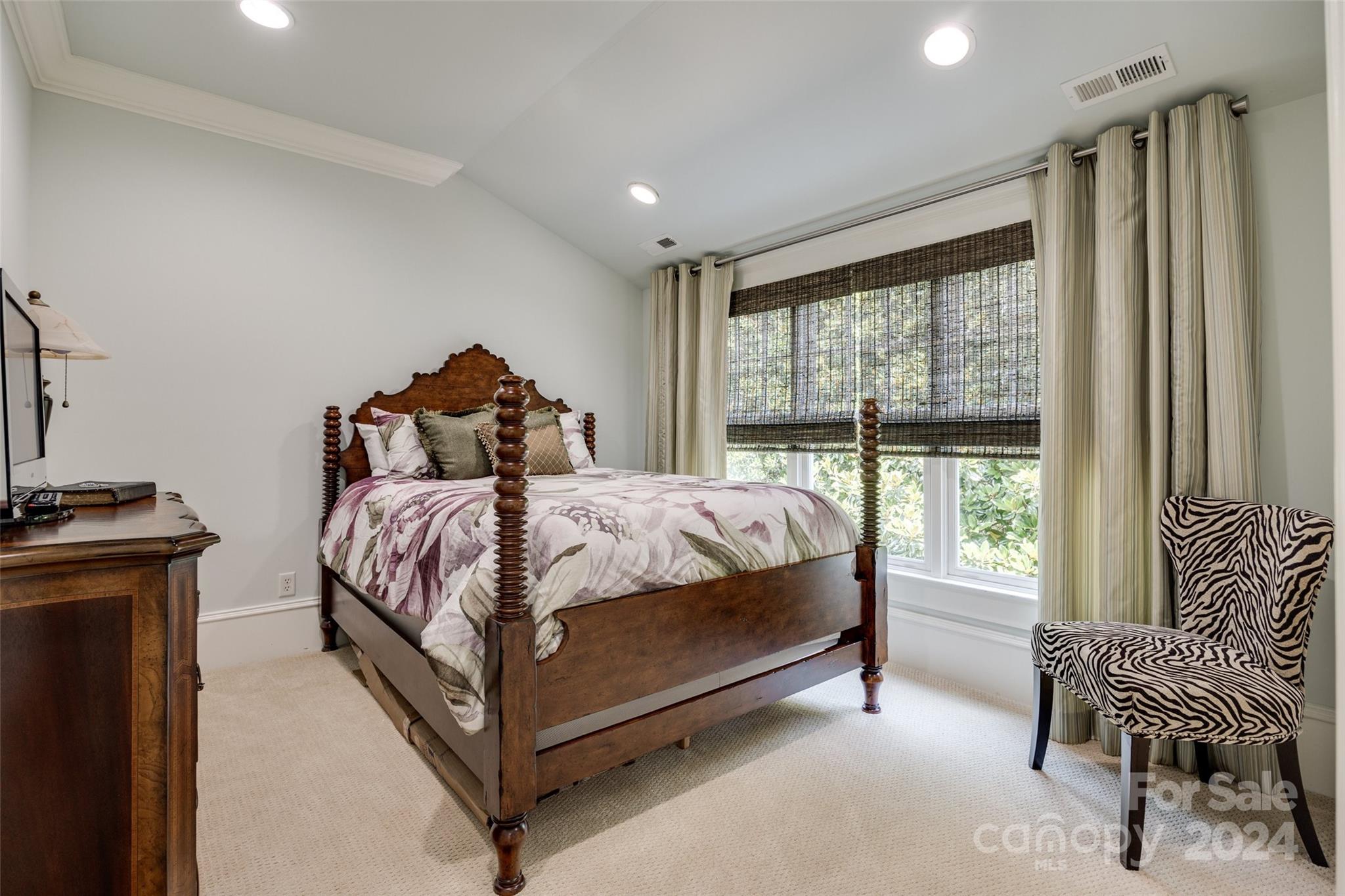 The Palisades - Residential