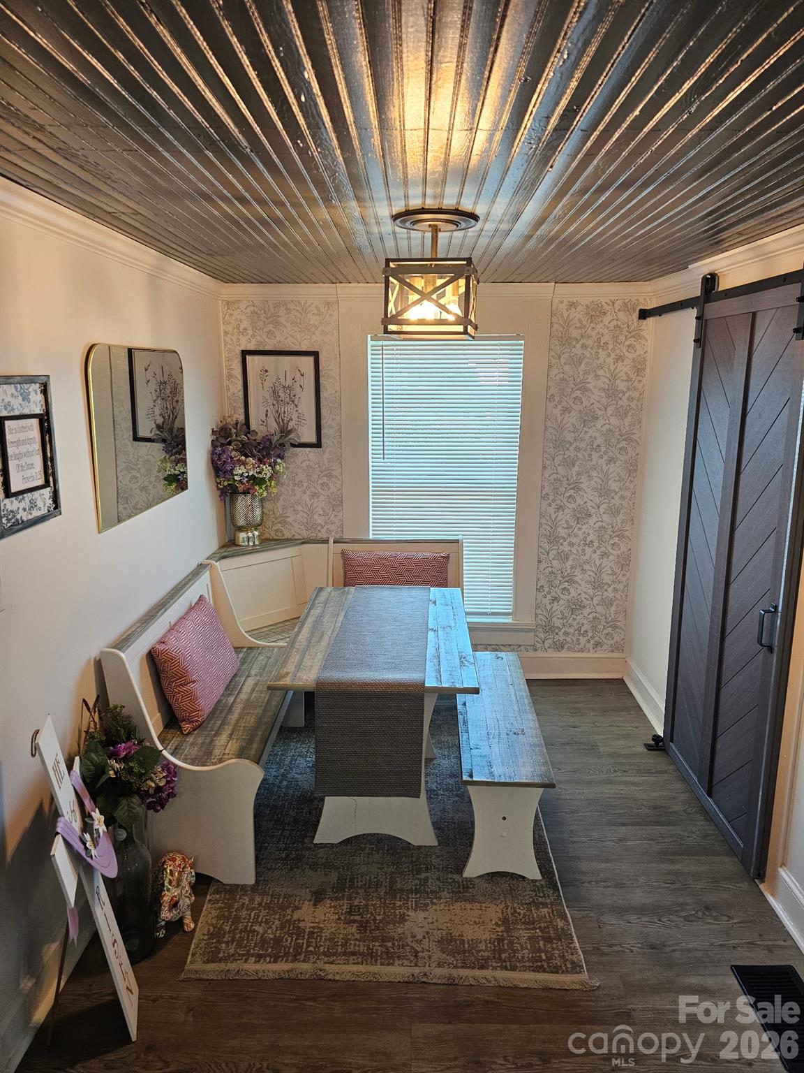 213 Colombo Street NW