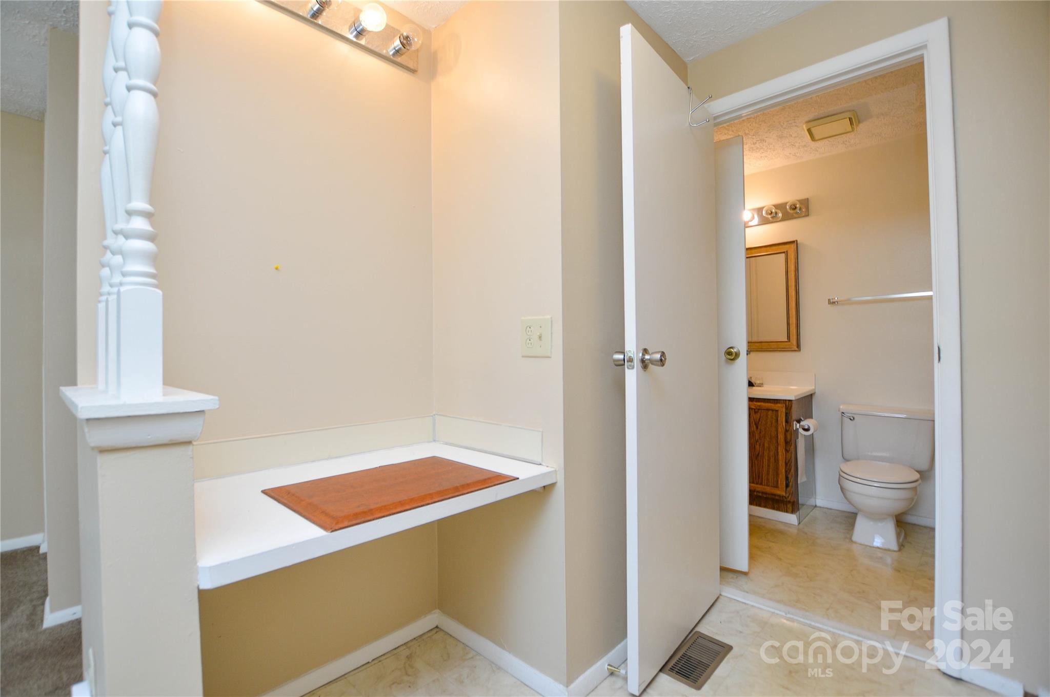 Waterford Townhomes - Residential