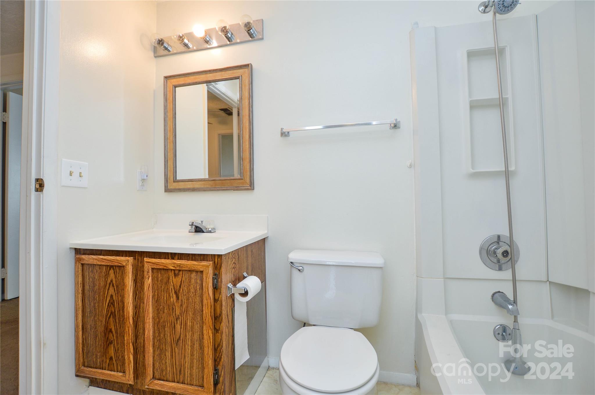 Waterford Townhomes - Residential