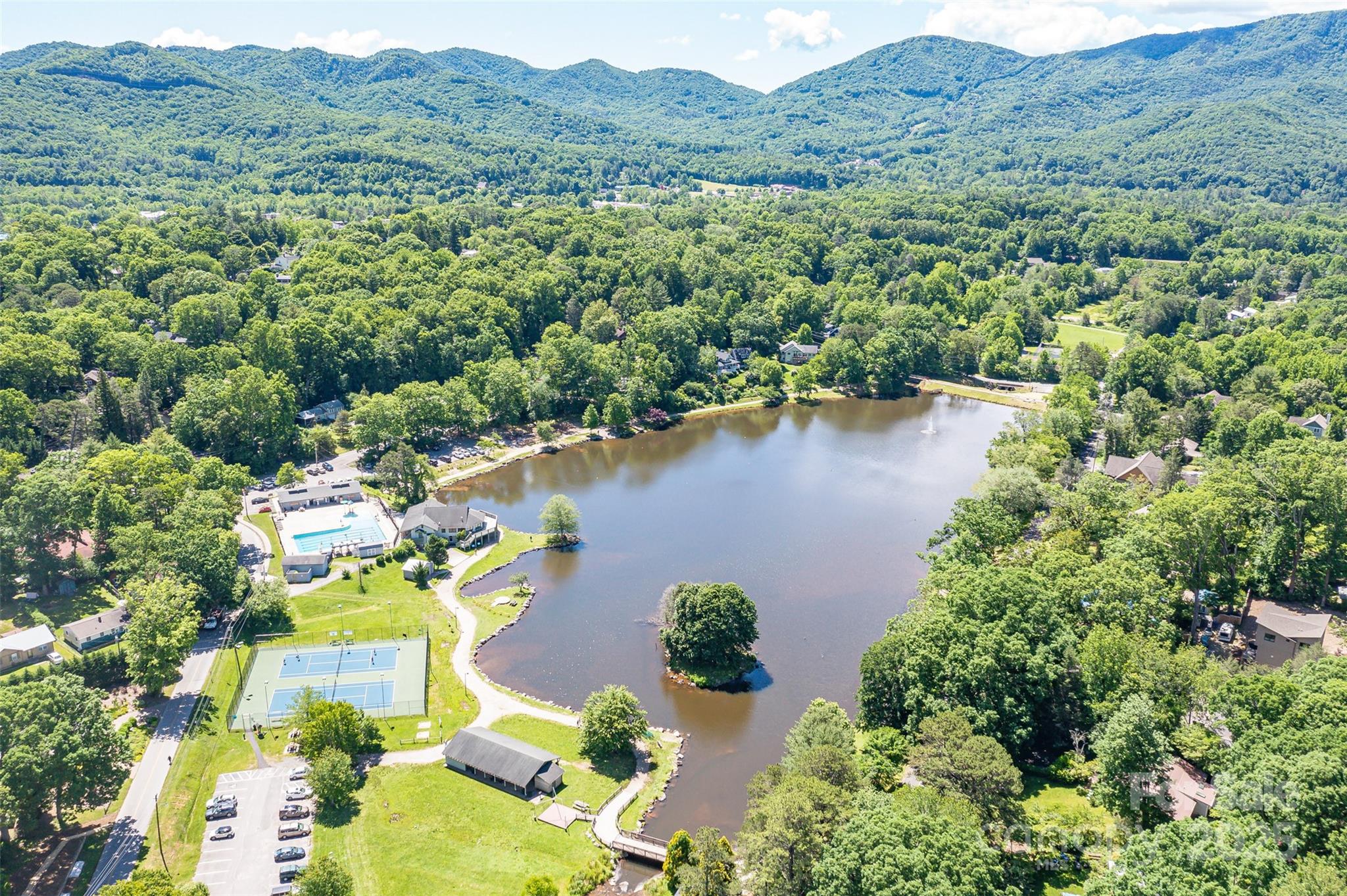 Locust Springs - Residential