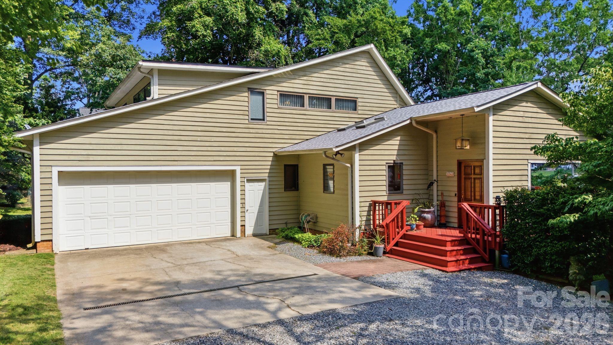 125 Misty Cove Lane