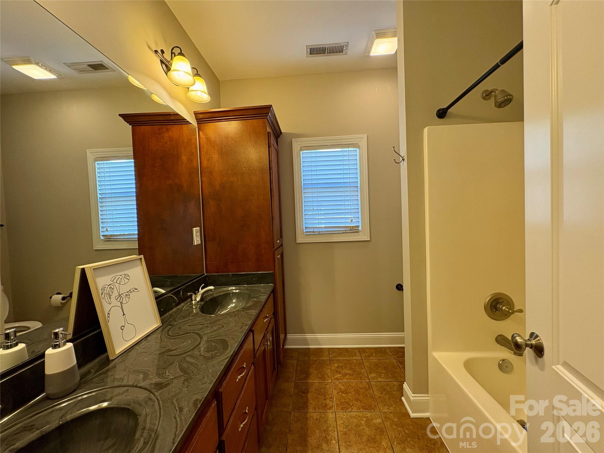 Abis Place - Residential