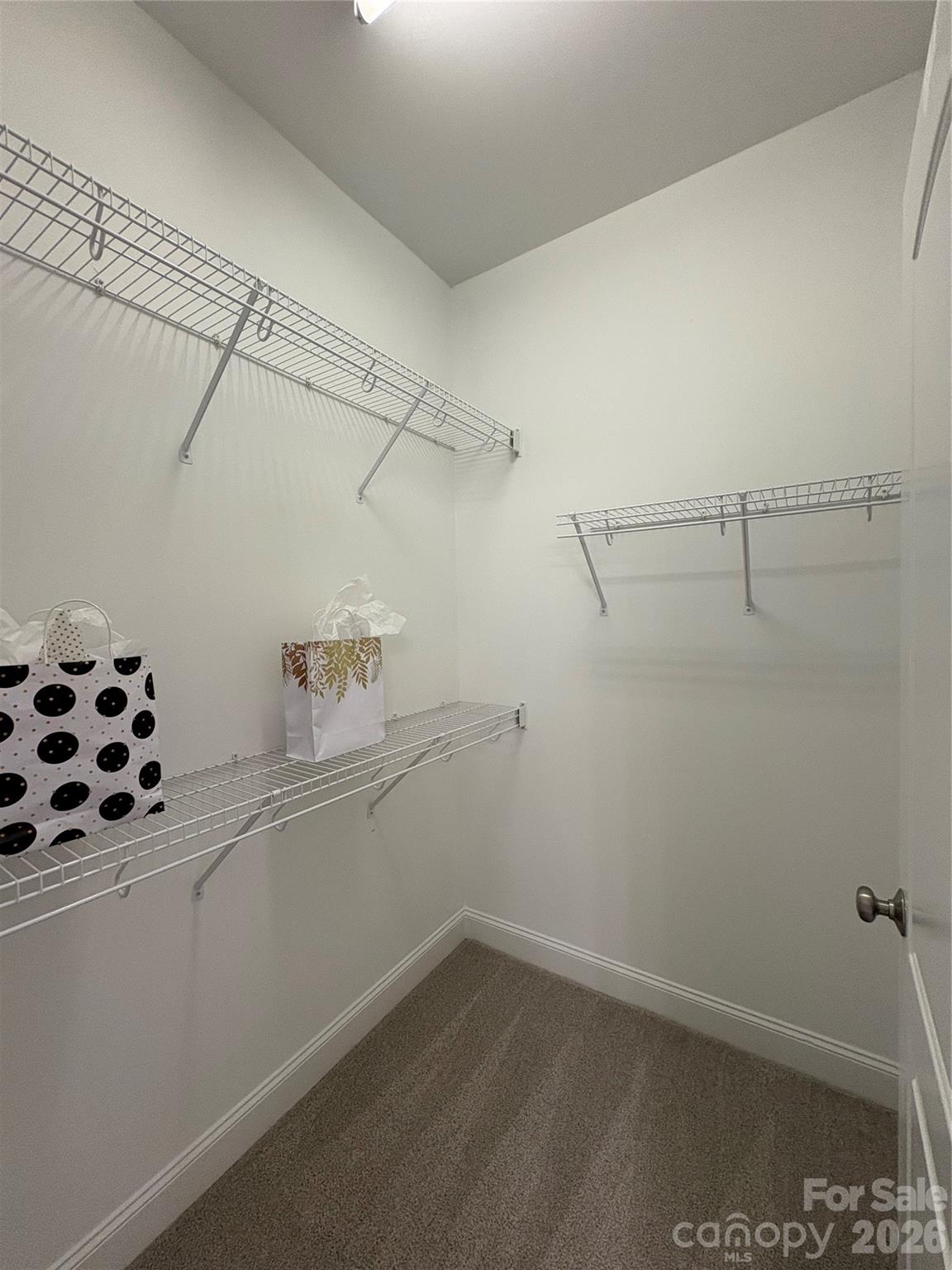 Abis Place - Residential