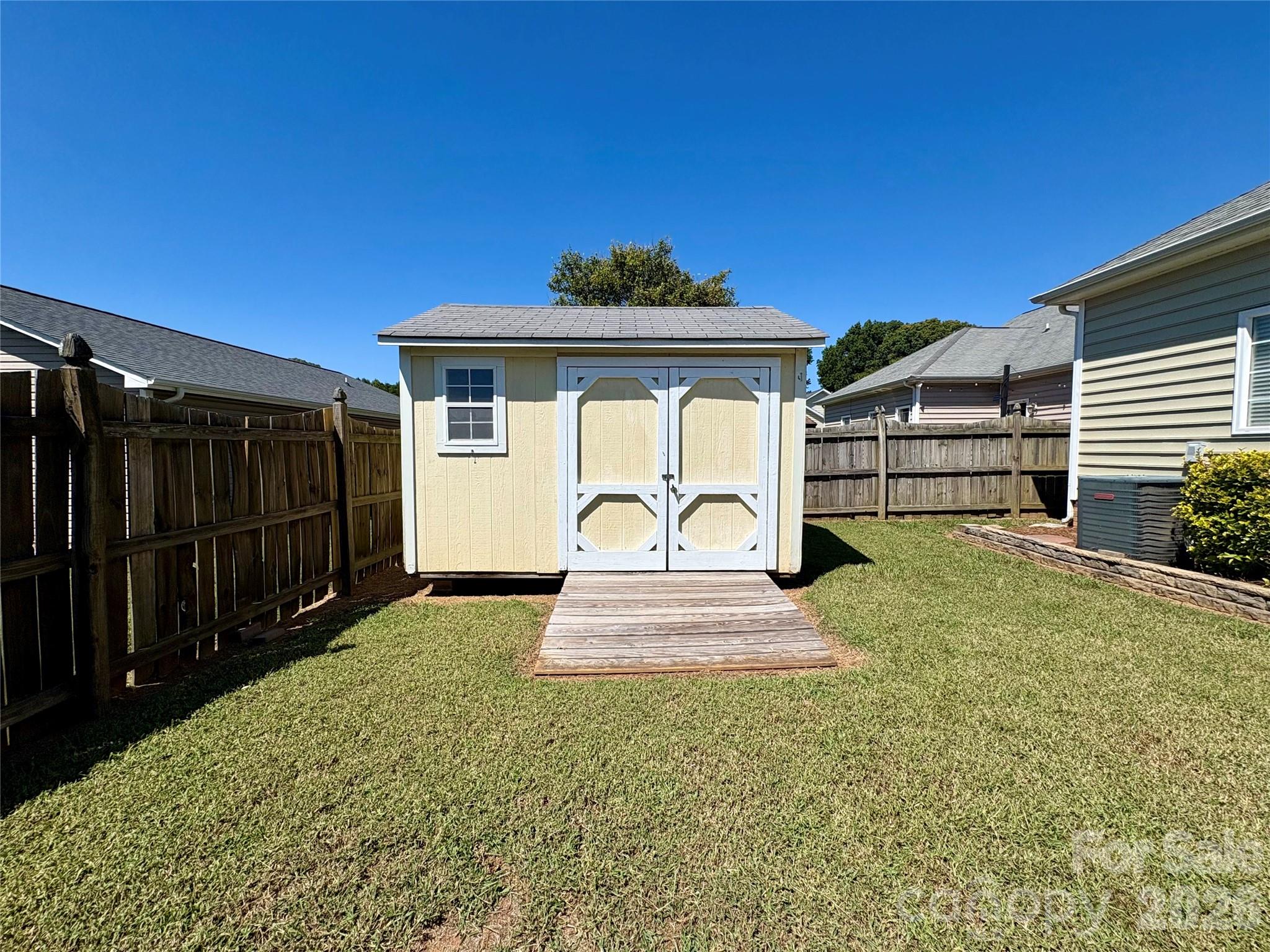 Abis Place - Residential